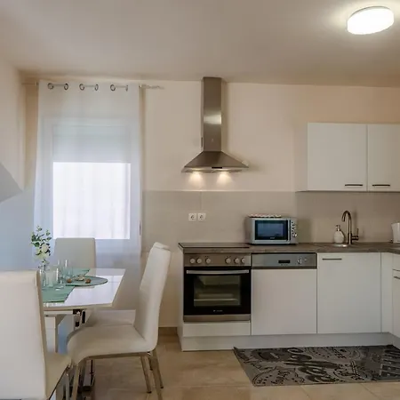 Apartment Sum Mora Vir