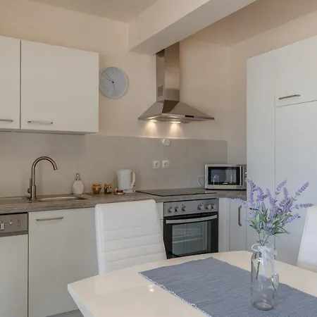 Sum Mora Apartment *