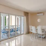 Sum Mora Apartamento *