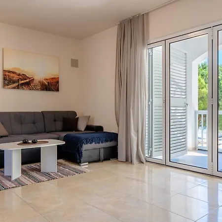 Sum Mora Apartment