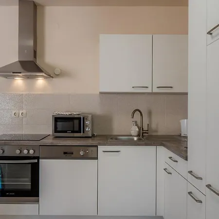 Sum Mora Apartment *