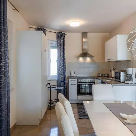 Sum Mora Apartment Vir