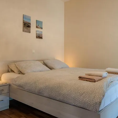 Sum Mora Apartment *