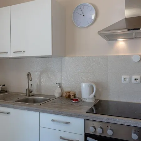 Apartment Sum Mora