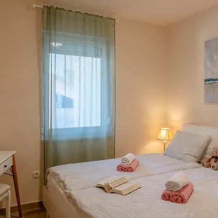 Apartment Sum Mora